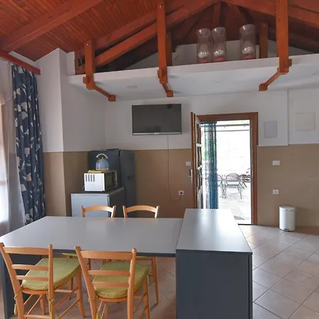 Apartment Vosilla *